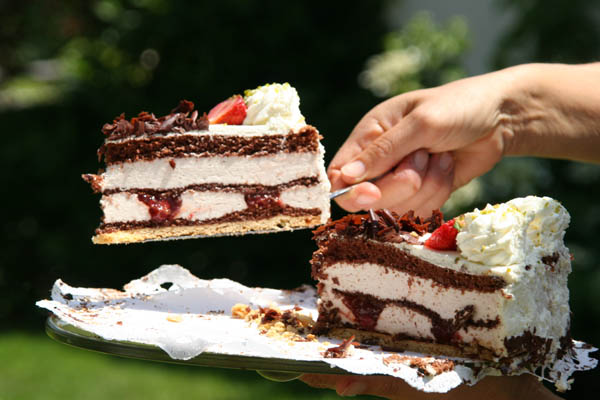 كيف اختار كعكة الزفاف، مصدر الصورة www.sxc.hu / يلا نتجوز